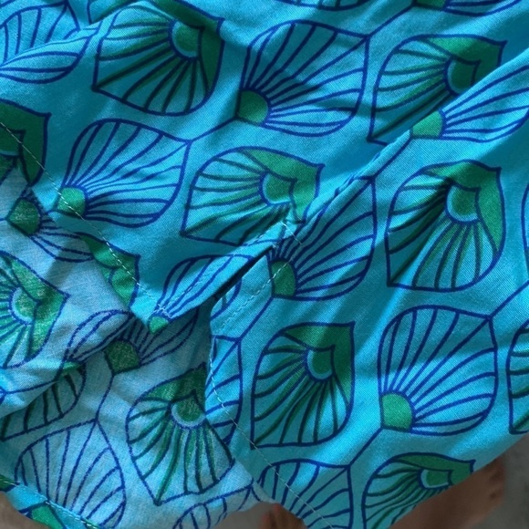 Escapada blue teal top blouse printed size Small peacock print smocked neck - Picture 10 of 14